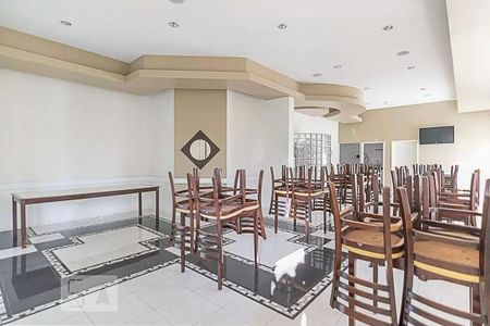 Apartamento à venda com 130m², 3 quartos e 3 vagasÁrea comum - Salão de festas