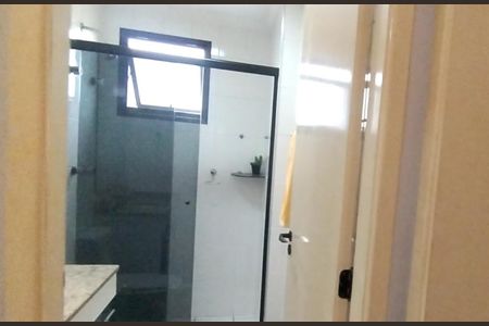 Apartamento à venda com 130m², 3 quartos e 3 vagasBanheiro Social