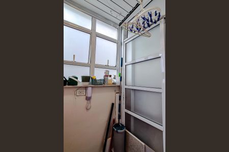 Apartamento à venda com 90m², 2 quartos e sem vaga Apartamento à venda com 90m², 2 quartos e sem vagaÁrea de Serviço