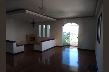 Casa para alugar com 500m², 3 quartos e 6 vagasÁrea Comum