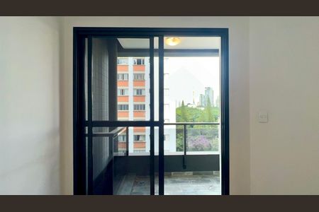 Apartamento à venda com 45m², 1 quarto e 1 vaga Apartamento à venda com 45m², 1 quarto e 1 vagaVaranda