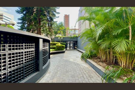 Apartamento à venda com 45m², 1 quarto e 1 vaga Apartamento à venda com 45m², 1 quarto e 1 vagaEntrada