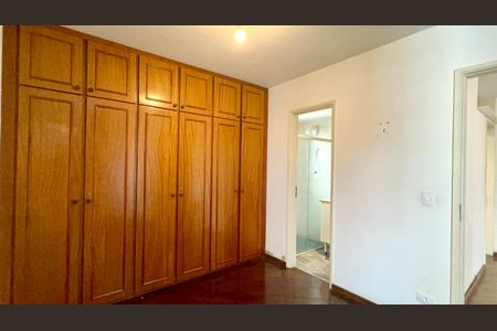 Apartamento à venda com 45m², 1 quarto e 1 vaga Apartamento à venda com 45m², 1 quarto e 1 vagaSuite