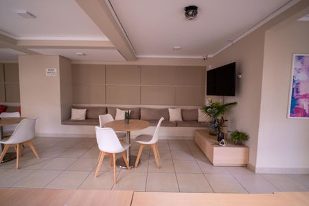 Apartamento à venda com 30m², 1 quarto e sem vagaÁrea comum - Salão de festas