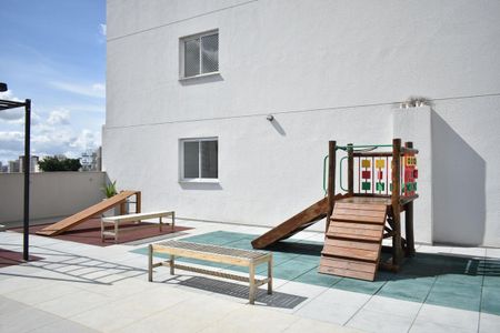 Studio para alugar com 27m², 0 quarto e sem vaga Studio para alugar com 27m², 0 quarto e sem vagaÁrea comum - Playground