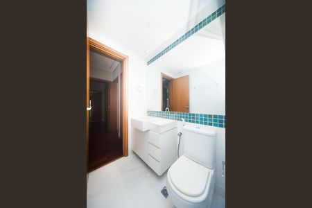 Apartamento à venda com 136m², 3 quartos e 3 vagasBanheiro Social