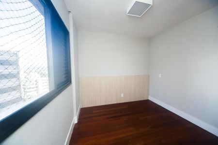 Apartamento à venda com 136m², 3 quartos e 3 vagasquarto 1