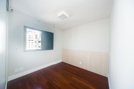 Apartamento à venda com 136m², 3 quartos e 3 vagasquarto 1