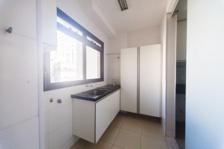 Apartamento à venda com 136m², 3 quartos e 3 vagasÁrea de Serviço