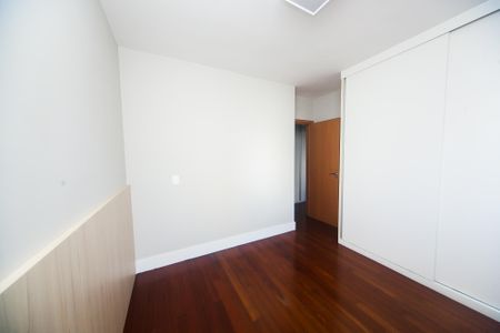 quarto 1 de apartamento à venda com 3 quartos, 136m² em Vila da Serra, Nova Lima