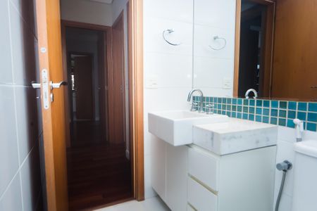 Apartamento à venda com 136m², 3 quartos e 3 vagasBanheiro Social