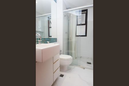 Apartamento à venda com 136m², 3 quartos e 3 vagasBanheiro Social