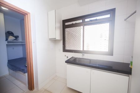 Apartamento à venda com 136m², 3 quartos e 3 vagasÁrea de Serviço