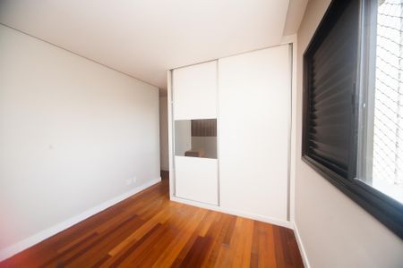 Apartamento à venda com 136m², 3 quartos e 3 vagassuite 