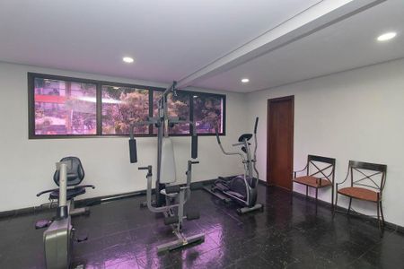 Apartamento para alugar com 75m², 2 quartos e 2 vagasÁrea comum - Academia