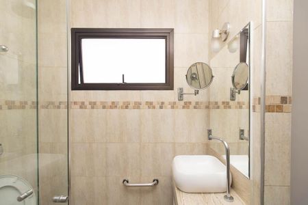Apartamento para alugar com 75m², 2 quartos e 2 vagasBanheiro da Suíte