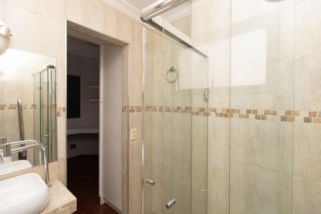 Apartamento para alugar com 75m², 2 quartos e 2 vagasBanheiro da Suíte