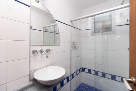 Apartamento para alugar com 75m², 2 quartos e 2 vagasBanheiro Social