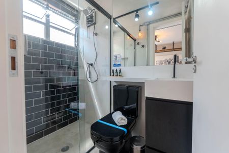 Studio para alugar com 24m², 1 quarto e sem vaga Studio para alugar com 24m², 1 quarto e sem vagaBanheiro