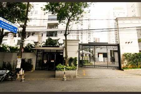 Apartamento à venda com 68m², 3 quartos e 1 vagaFachada e portaria