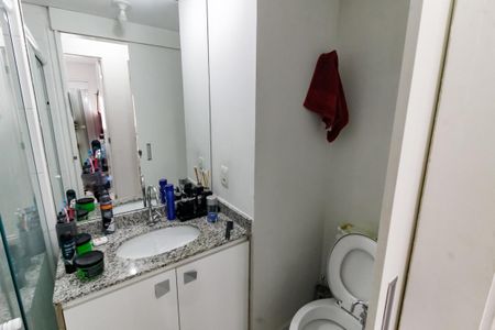 Apartamento à venda com 68m², 3 quartos e 1 vagaBanheiro Corredor