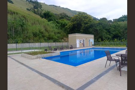 Apartamento para alugar com 65m², 2 quartos e 1 vagaÁrea comum - Piscina