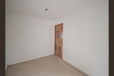 Sala de apartamento para alugar com 2 quartos, 65m² em Jardim Alvorada, Nova Iguaçu