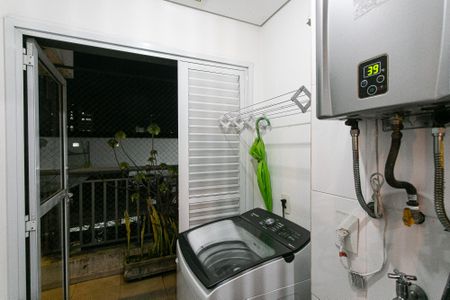 Apartamento à venda com 61m², 2 quartos e 1 vagaÁrea de Serviço