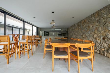 Apartamento à venda com 90m², 2 quartos e 2 vagasChurrasqueira