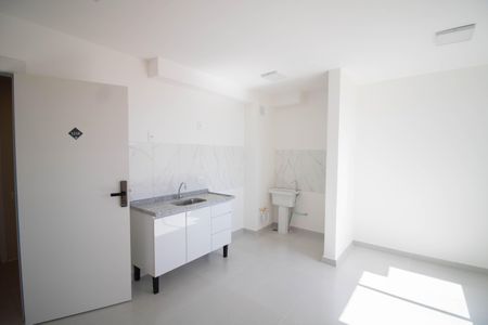 Apartamento para alugar com 35m², 2 quartos e sem vaga Apartamento para alugar com 35m², 2 quartos e sem vagaSALA E COZINHA