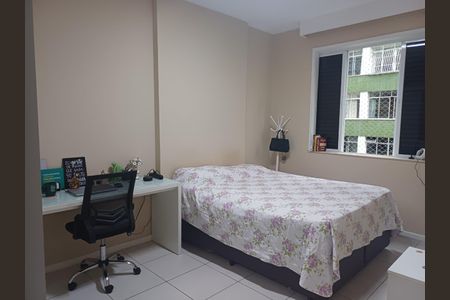 Apartamento à venda com 105m², 3 quartos e 1 vagaQuarto