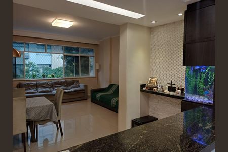 Apartamento à venda com 105m², 3 quartos e 1 vagaSala