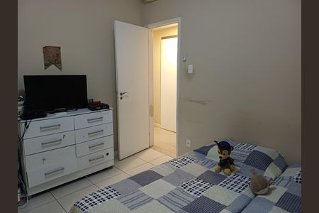Apartamento à venda com 105m², 3 quartos e 1 vagaQuarto