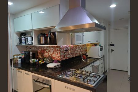 Apartamento à venda com 105m², 3 quartos e 1 vagaCozinha
