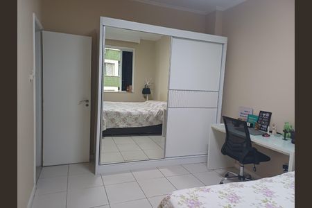 Apartamento à venda com 105m², 3 quartos e 1 vagaQuarto