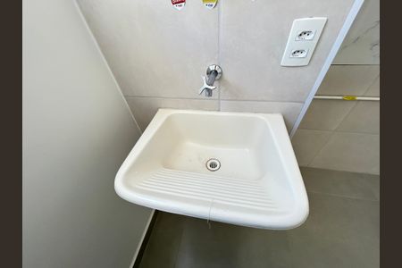 Apartamento à venda com 33m², 1 quarto e sem vagaÁrea de Serviço