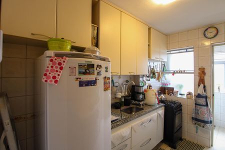 Apartamento à venda com 52m², 2 quartos e 1 vagaCozinha 