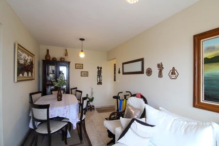 Apartamento à venda com 52m², 2 quartos e 1 vagaSala 