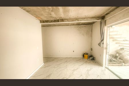 Casa à venda com 625m², 4 quartos e 2 vagascasa 2