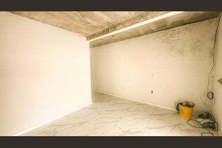 Casa à venda com 625m², 4 quartos e 2 vagascasa 2