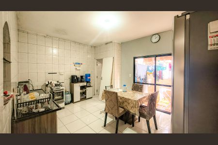 Casa à venda com 625m², 4 quartos e 2 vagasCozinha