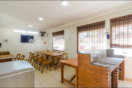 Apartamento à venda com 68m², 3 quartos e 1 vagaÁrea comum - Churrasqueira