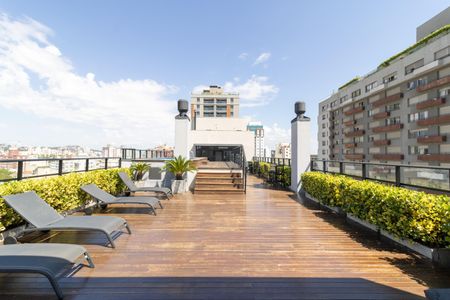 Studio para alugar com 24m², 1 quarto e 1 vaga Studio para alugar com 24m², 1 quarto e 1 vagaÁrea comum - Piscina