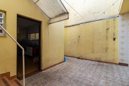 Casa para alugar com 210m², 5 quartos e 2 vagasQuintal