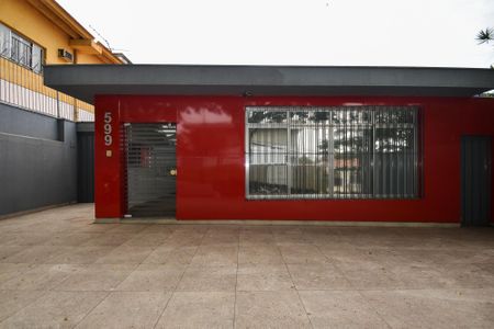 Casa para alugar com 450m², 3 quartos e 8 vagas Casa para alugar com 450m², 3 quartos e 8 vagasfachada da casa
