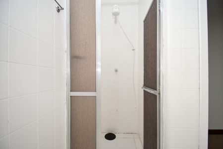 Casa para alugar com 450m², 3 quartos e 8 vagas Casa para alugar com 450m², 3 quartos e 8 vagasbanheiro quarto 4