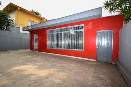 Casa para alugar com 450m², 3 quartos e 8 vagas Casa para alugar com 450m², 3 quartos e 8 vagasfachada da casa