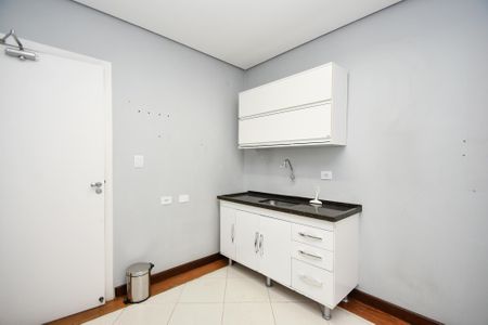 Casa para alugar com 450m², 3 quartos e 8 vagas Casa para alugar com 450m², 3 quartos e 8 vagascozinha
