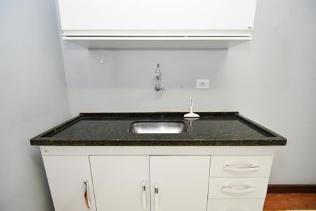 Casa para alugar com 450m², 3 quartos e 8 vagas Casa para alugar com 450m², 3 quartos e 8 vagascozinha