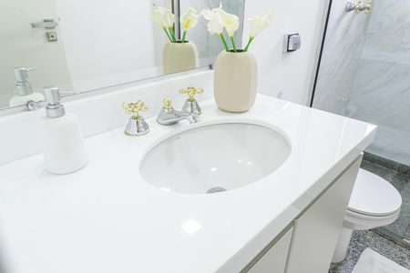 Apartamento à venda com 167m², 3 quartos e 3 vagasBanheiro Social